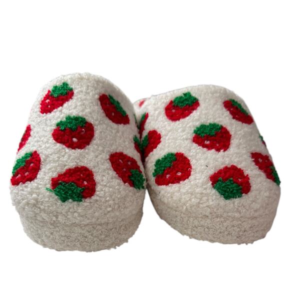 Kensie Sherpa Memory Foam Strawberry Print Slip On Slippers Women’s Size 8 - Picture 2 of 9